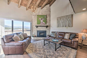 Chic and Modern Angel Fire Retreat Less Than 1 Mi to Slopes!